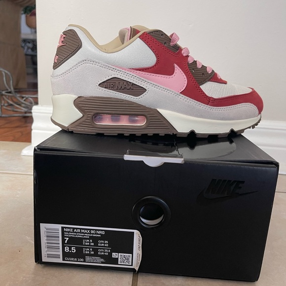 Air Max 90s in BACON colour way. - Picture 4 of 4